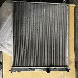 2008-2013 CADILLAC CTS 3.6L V6 ENGINE COOLING RADIATOR OEM