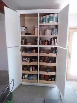 Drawer boxes/Cajones a la medida.. trash can roll outs/spice racks.