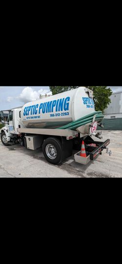 Septic Tank Pump Out 