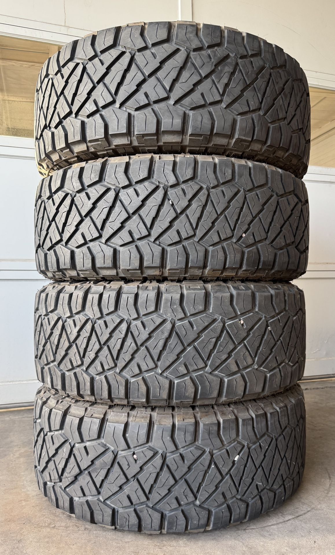 LT 35 12.50 20 NITTO