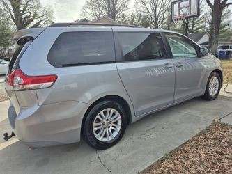 2014 Toyota Sienna