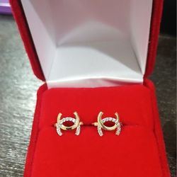 Earings Nice Set