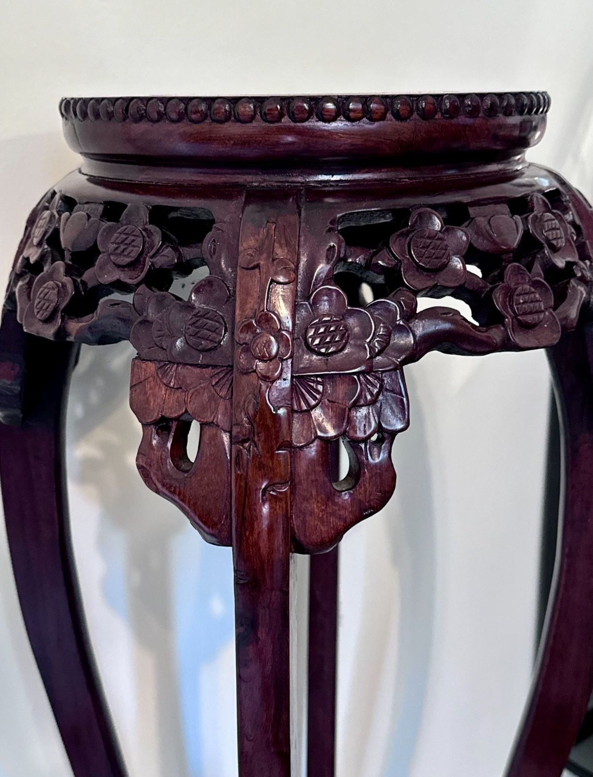 Colonial Auxiliary Table