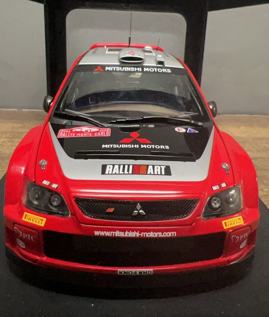 1/18 AUTOart Racing Mitsubishi Lancer WRC05 Rally Monte Carlo 2005