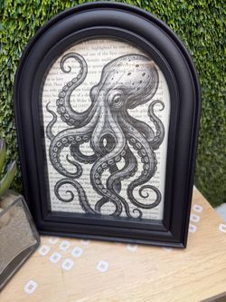 Octopus picture is 8 1/2 x 6 1/2 brand new