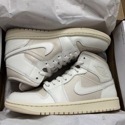 Women’s Air Jordan 1 Mid