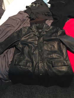 Men’s Wilson’s leather jacket.