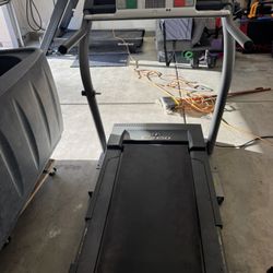 Nordic Track C-1250 Treadmill