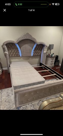 California Kind Bedframe