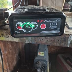 Battery Charger 