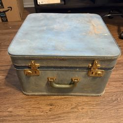 Vintage Suite Case 