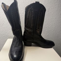 Boots Size 10