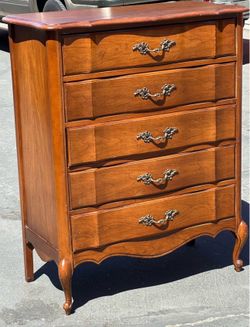 Vintage French Provincial 5-Drawer Tall Chest Dresser