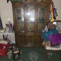 Vintage Antique Furniture, Crystal, Glass, Art, Books Etc