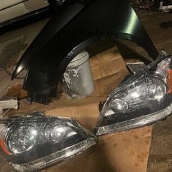 14-17 Honda Odyssey Headlights And Fender
