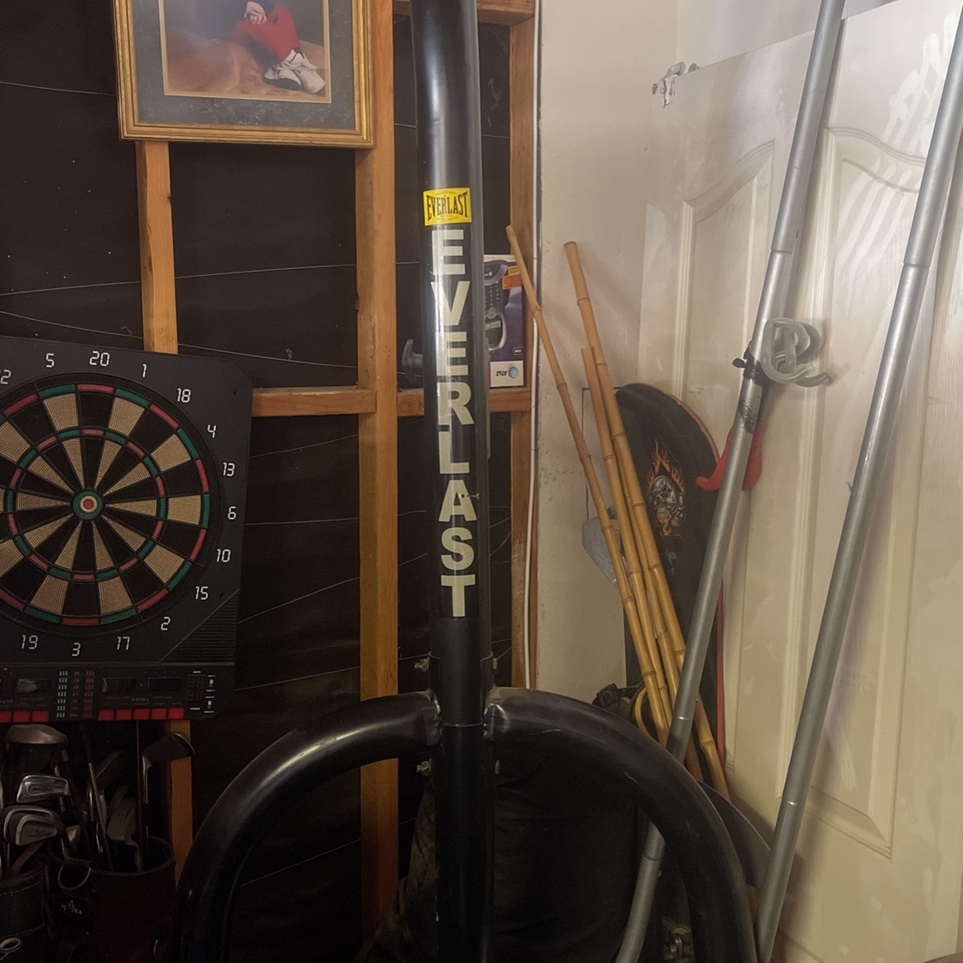 TKO Bag Everlast Stand With Speed Bag Board