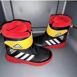 ADIDAS Winterplay DISNEY Mickey C Black White IG7189 Kids Boots Size 1