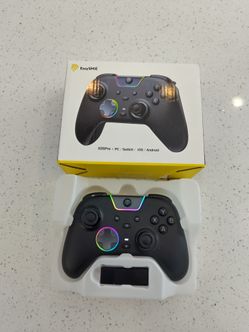 Brand new PC gaming controller