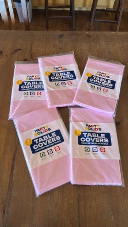 Pink plastic 120 inches round table covers