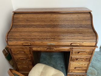 Solid Oak Rolltop Desk Made By Winners Only