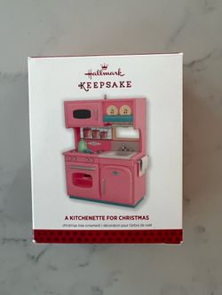 Hallmark Keepsake Christmas Ornament