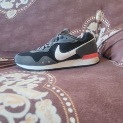 mens nikes shoes