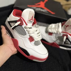 Jordan 4 fire red
