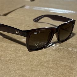 Ray-Ban RB4165 JUSTIN Polarized Justin Sunglasses - Brown