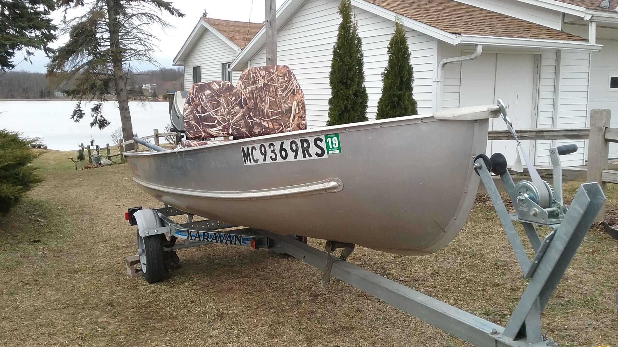 14 ft Meyers Aluminum Boat & Honda 9.9hp 4 stroke Motor With Karavan Trailer