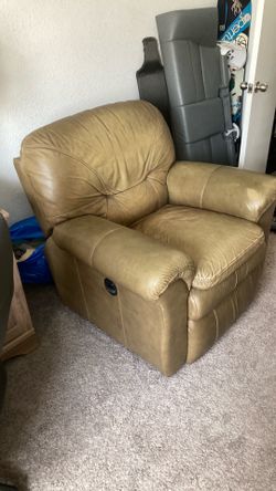 Brown leather recliner