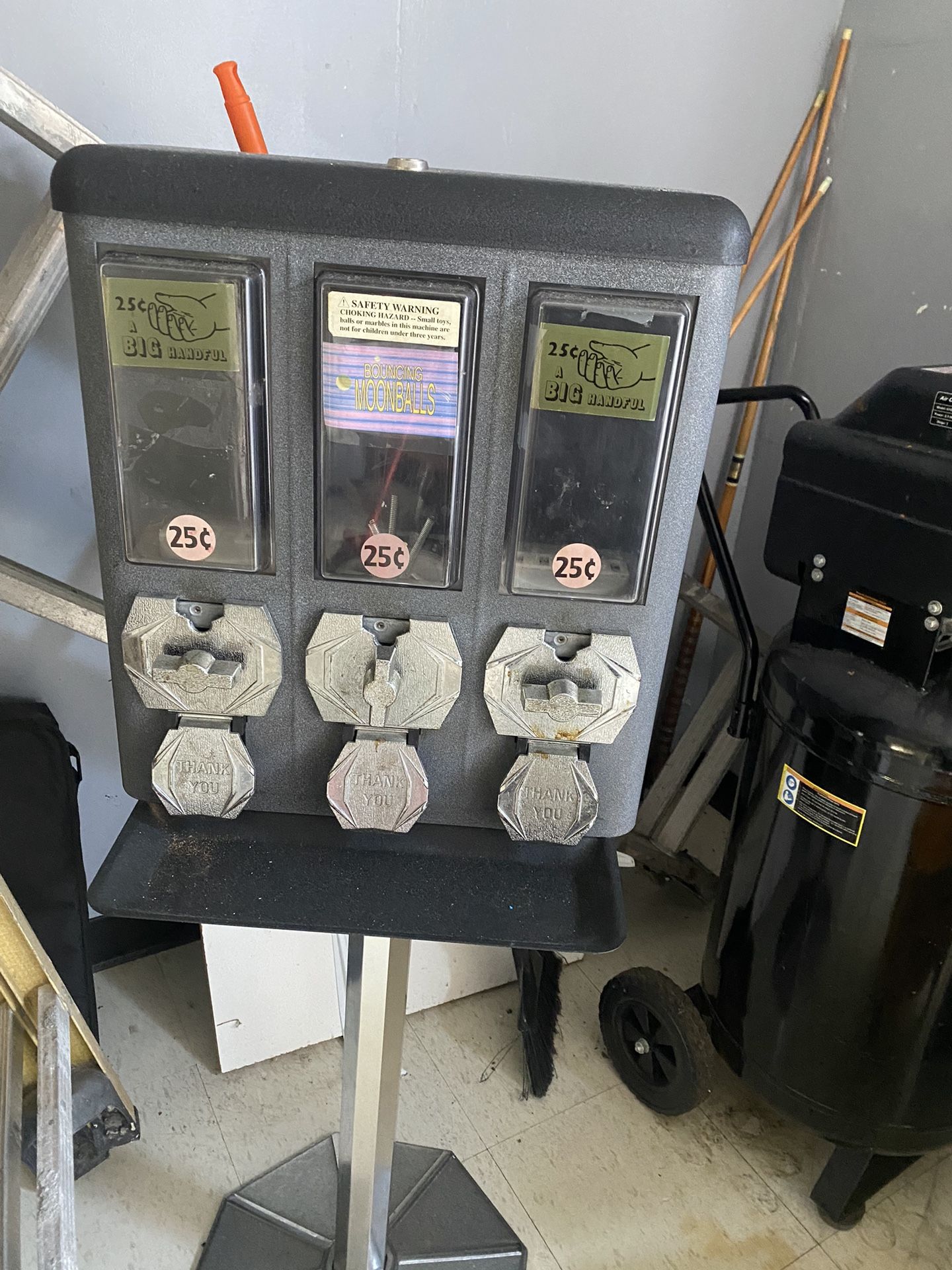 Candy Machine for Sale in West Palm Beach, FL OfferUp