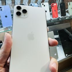 Unlocked iPhone 11 Pro Max 512GB - Desbloqueado 