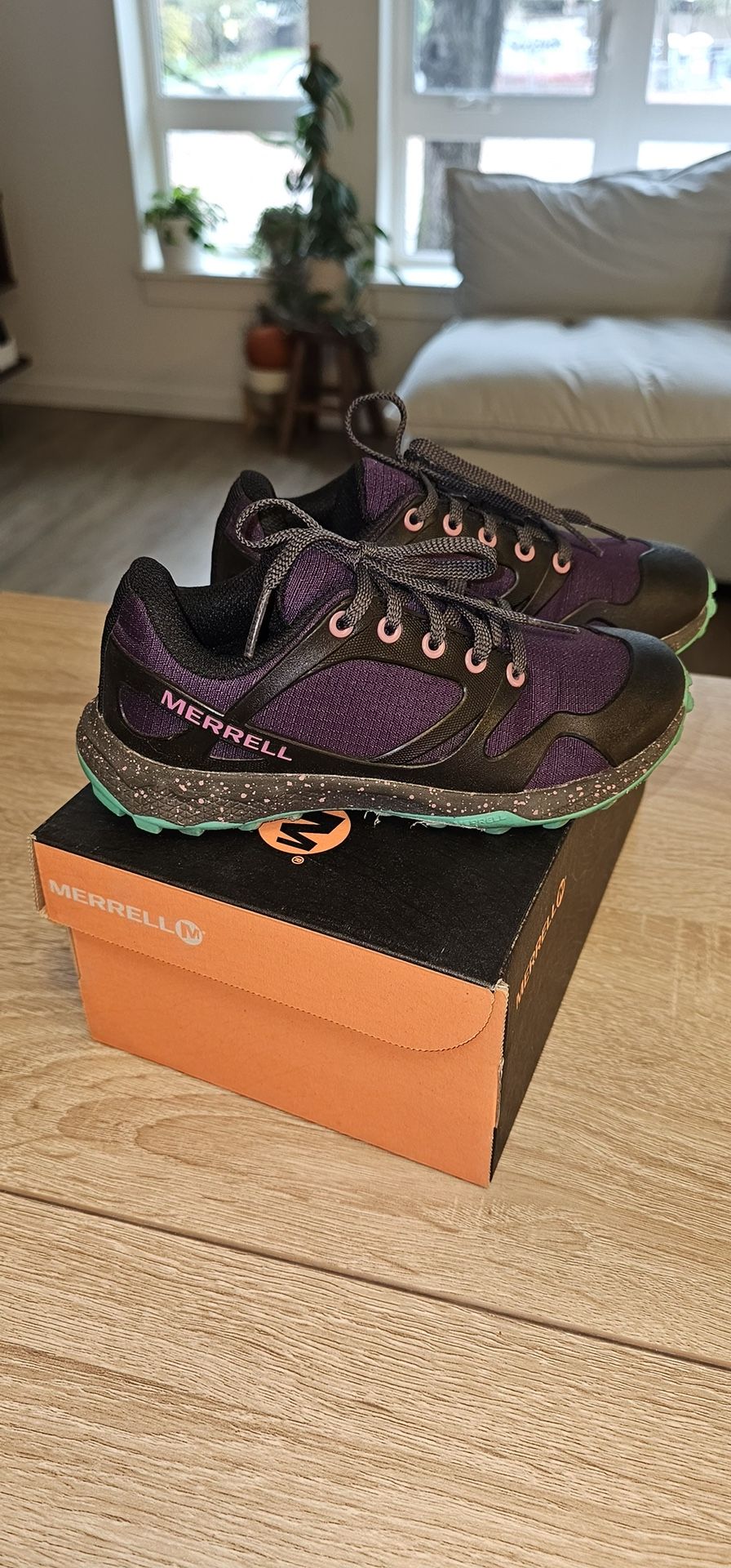 Kids Merrell Trail Running Shoe size 12