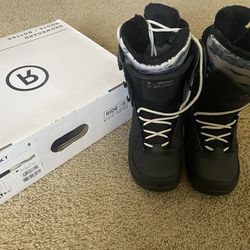 Size 8 Ride Women’s Snowboard Boots