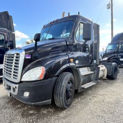 2017 Freightliner Cascadia DayCab