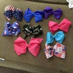 Large And Extra Large Bows, $10 Each Available For Pick Up