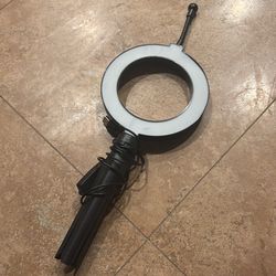 Ring light