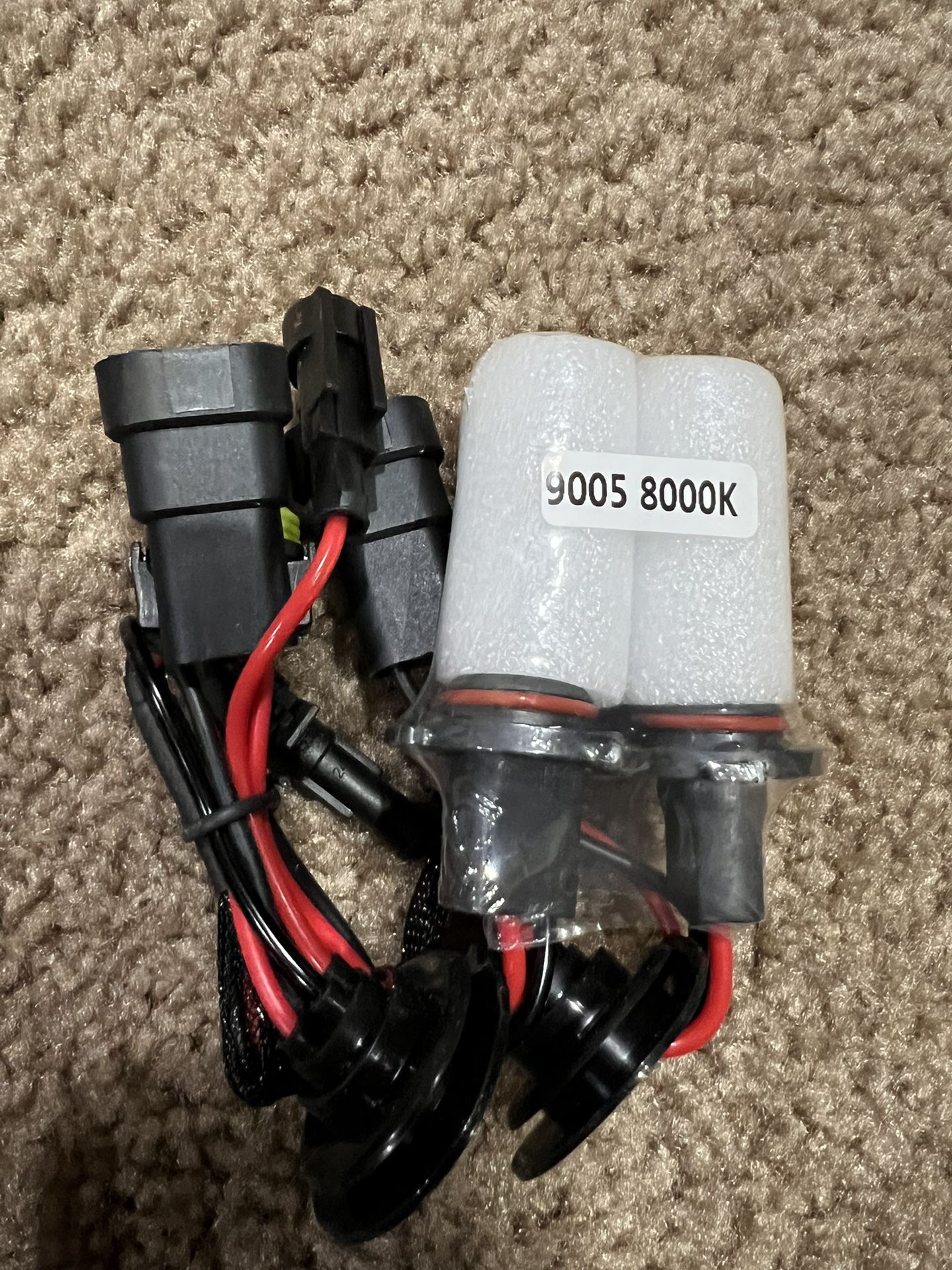 Pair Of 9005 8k HID Bulbs Only