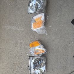 Headlights For 01' -05' Ford Explore Trac Sport 