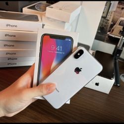 iPhone XS Unlocked With Warranty 