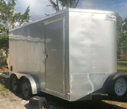Heavy Duty HAULMARK Enclosed Trailer. Excellent For All Your Hauling Needs!