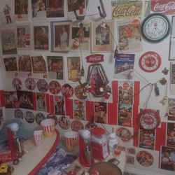 Vintage Coke Collectibles Store Closed 