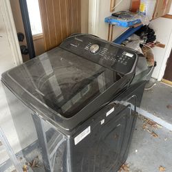 Large Capacity Smart Top Load Washer in Brushed Black with Impeller and Super Speed Wash