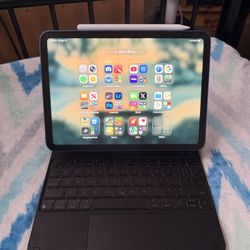(iPad A16 11”) With Paper like Screen Protector, ESR Keyboard & Pencil