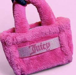 Hot pink fuzzy Juicy Couture mini handbag 💕✨