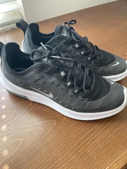 Nike Air Max Axis Sneakers Black White