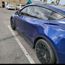 2020 Tesla Long Range Model Y