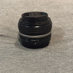 Nikon Z 40mm F/2 SE Lens