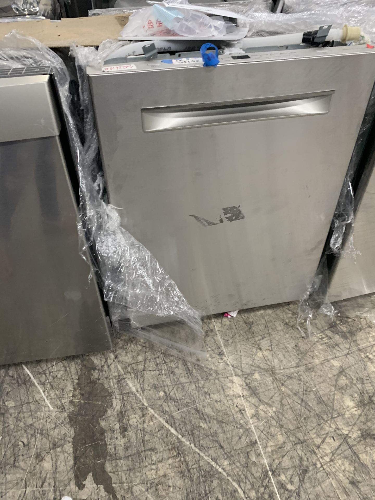 Bosch dishwasher in stainless steel new