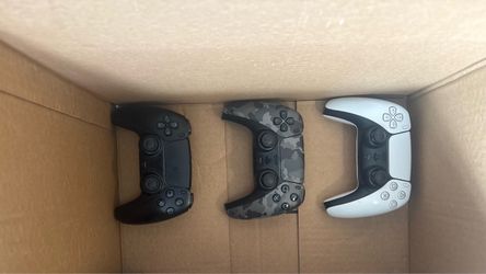 (BLK SOLD) - Two Great Condition NO DRIFT PS5 Controllers for Sale!